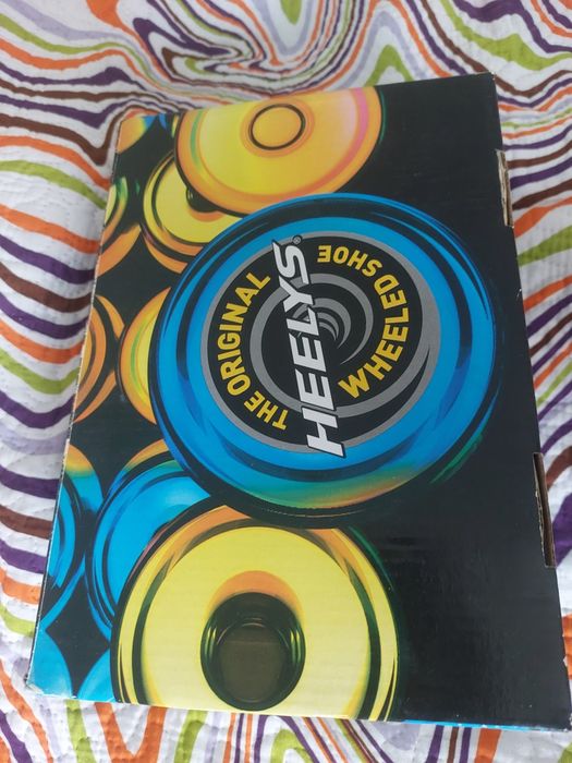 Adidasi cu role HEELYS