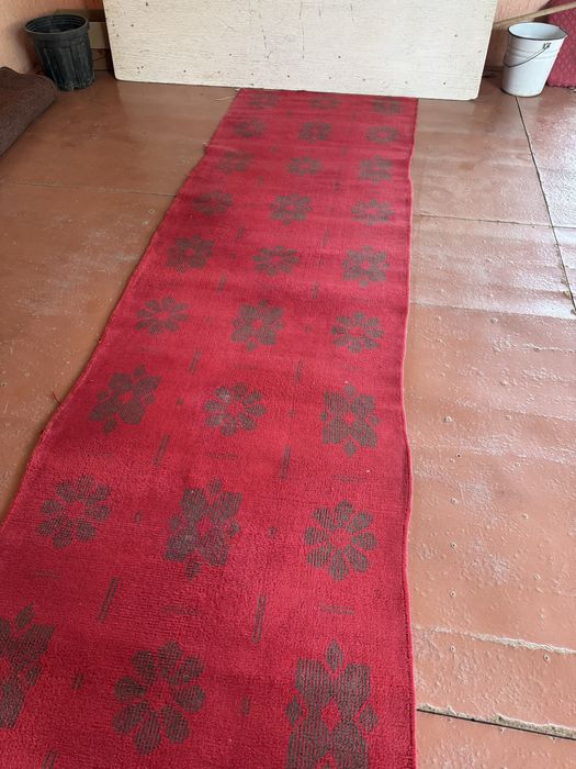Продам ковровую дорожку