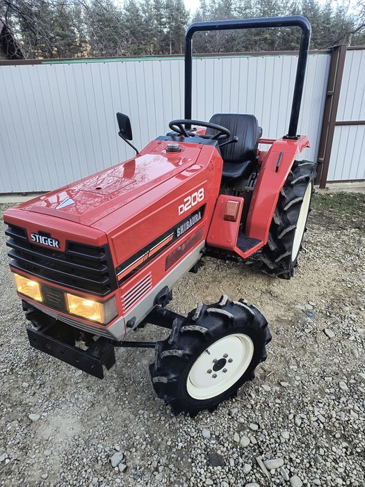 Tractor Shibaura Iseki Yanmar 4x4 Freză și Remrocă