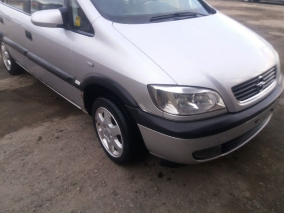 Opel Zafira 1.8 16V