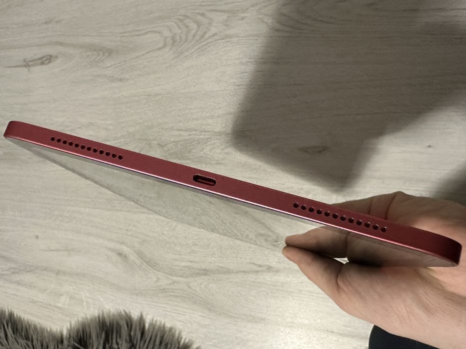 iPad 10 (Generația 10) 64GB Wi-Fi – Roz – Stare Impecabilă