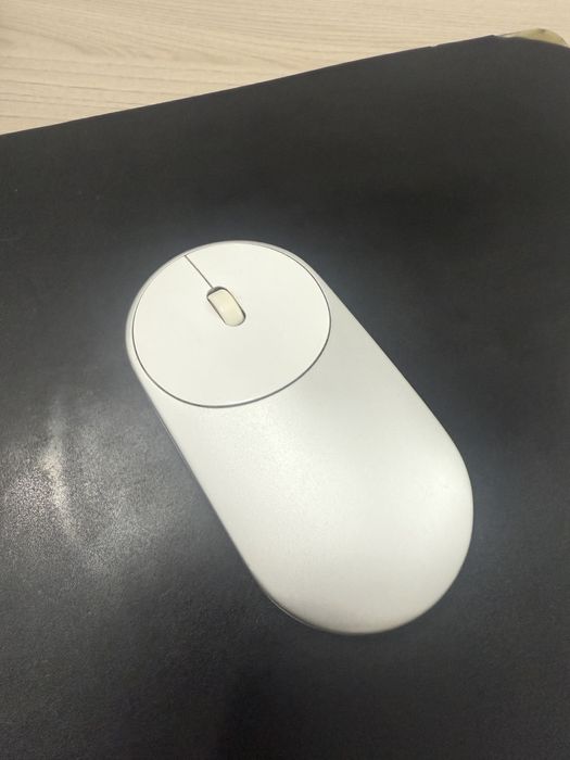 Беспроводная мышь Xiaomi Mi portable mouse