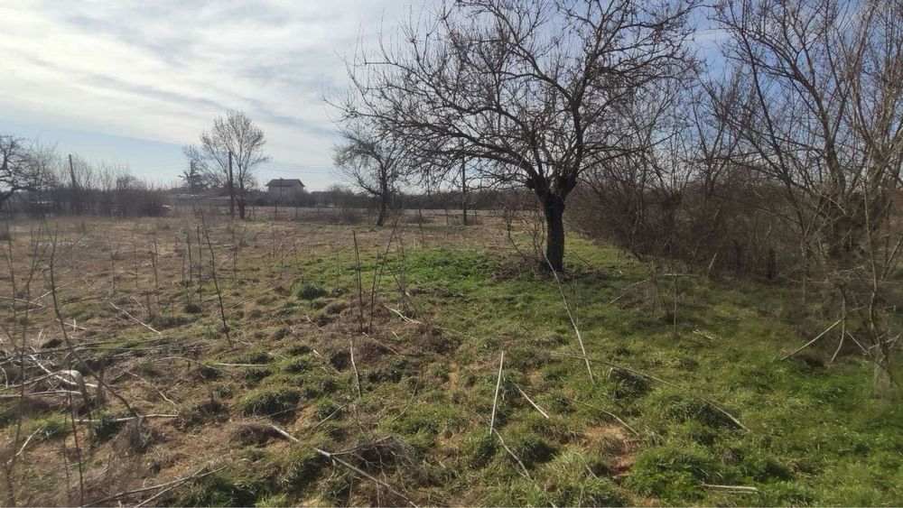 УПИ 2862кв.м.  село Землен със стара къща 66кв.м.