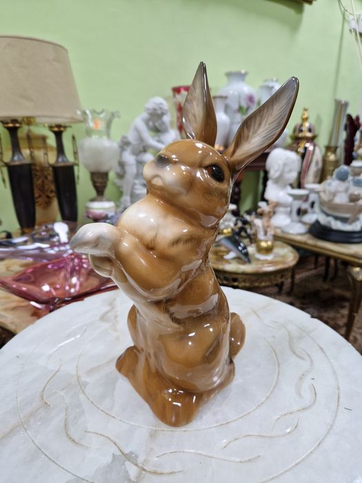 Прекрасна антикварна колекционерска немска порцеланова фигура Goebel