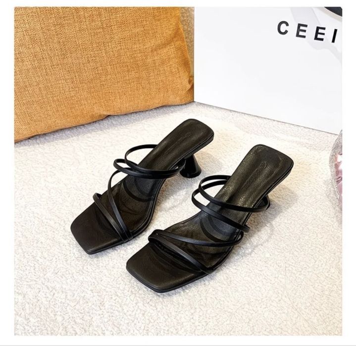 Продам летние туфли