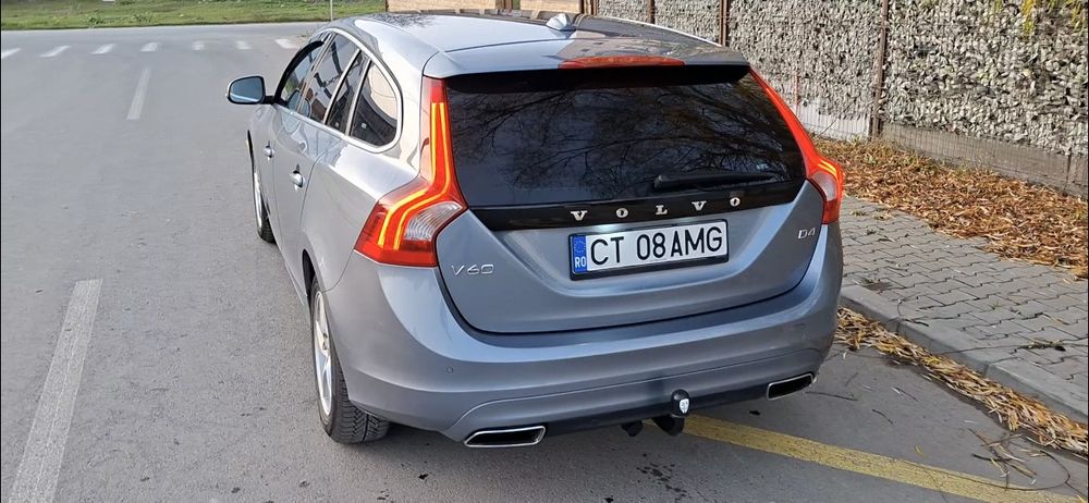 VOLVO V60 2018 190 CP Euro 6
