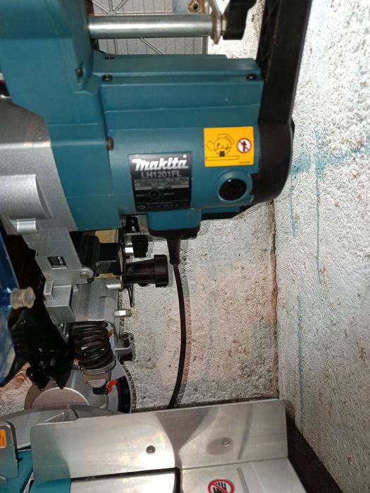 Makita lh 1201 fl