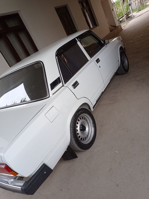 Продам авто ваз 2107 в хорошем состоянии,не гнилой не битый.