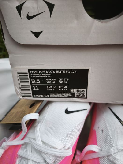 Футболни обувки Nike phantom