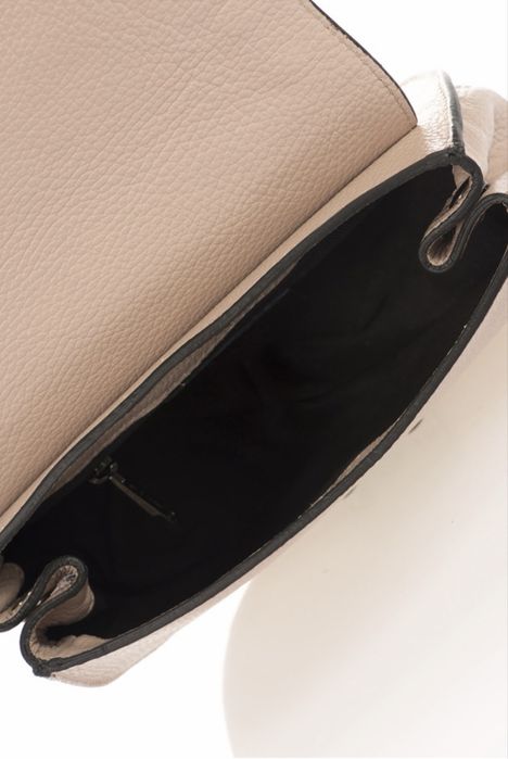 Дамска чанта от естествена кожа