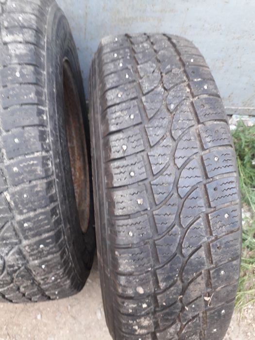 Продам колеса с уаз зимние