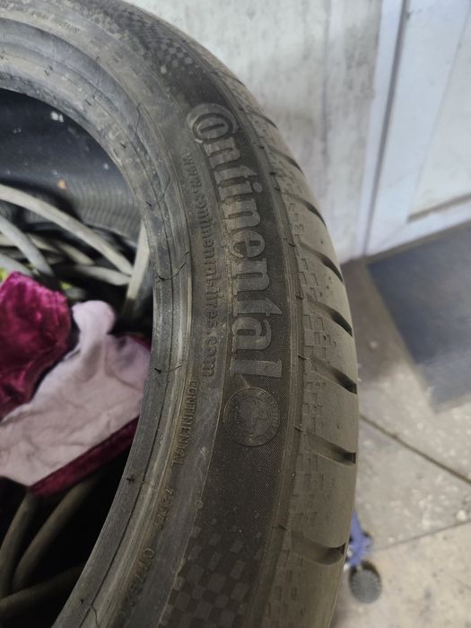 Автошины Continental EcoContact 6 
Перед