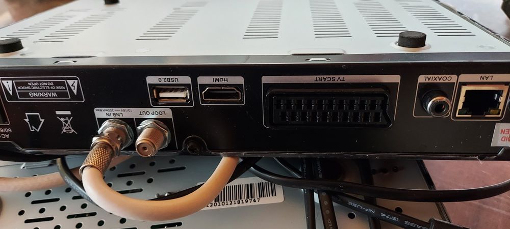 Продам цифровой ресивер спутниковый