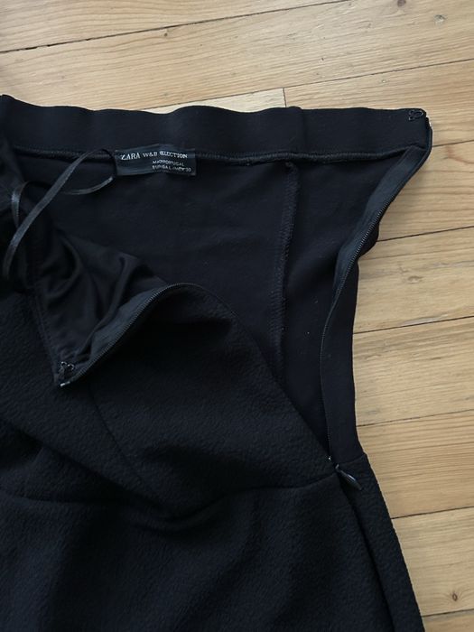 Къса черна рокля Zara