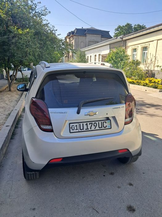 Spark sotiladi 1.25