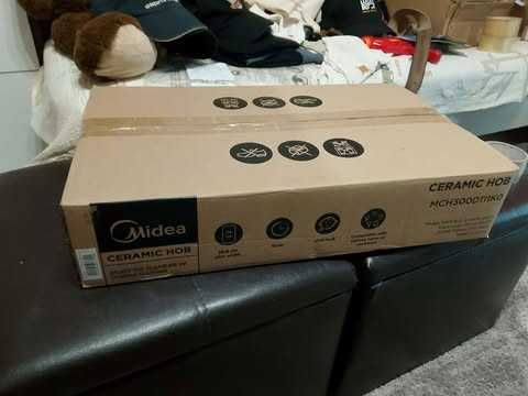 Керамичен котлон Midea