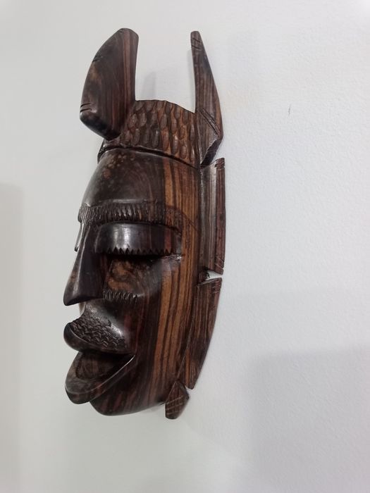 Автентична стенна маска от масивен абанос - 30 см, ръчна изработка