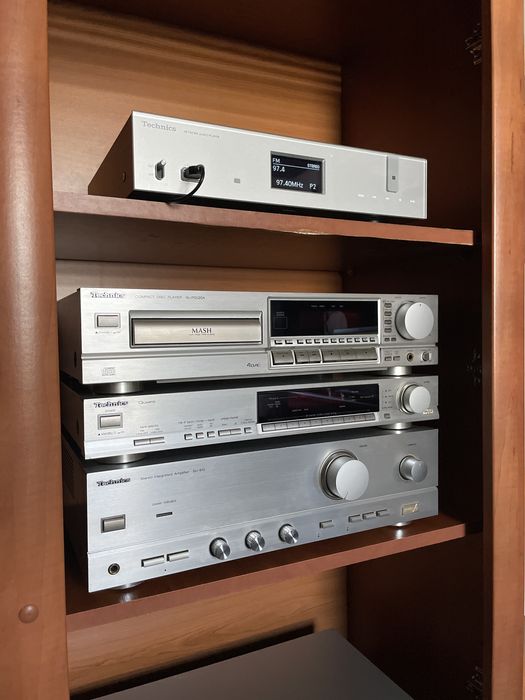 Linie Technics /DAC Technics ST C700  !  CITIȚI !!!