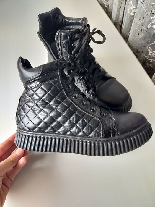 Кожаная обувь на девочку