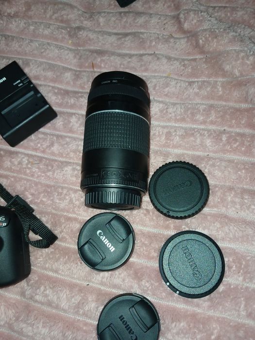Canon EOS 2000D ,EOS REBEL T7