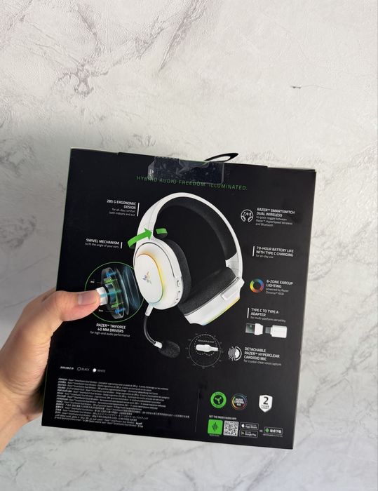 Razer Barracuda X Chroma - Oq Rang
