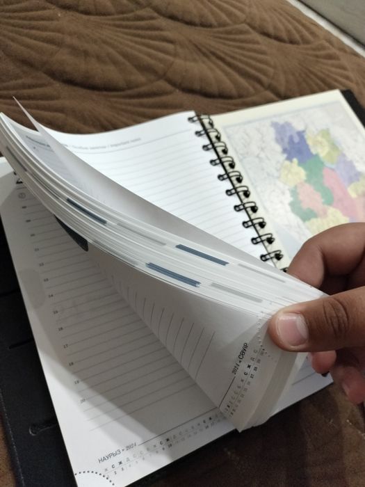 блокнот для работы Tau Development