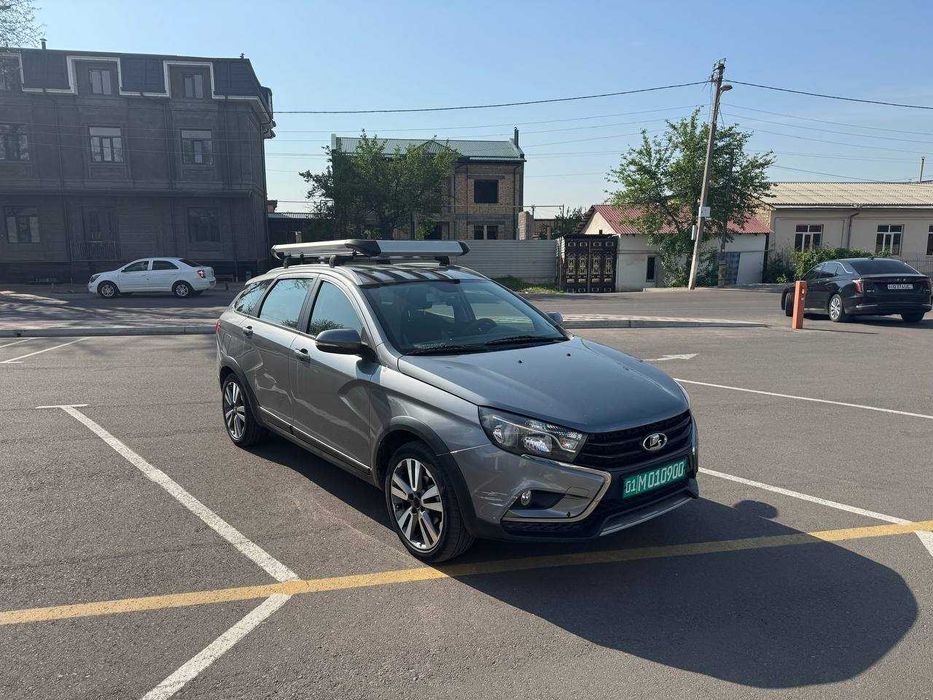 Lada Vesta Cross 1.8L 2019г