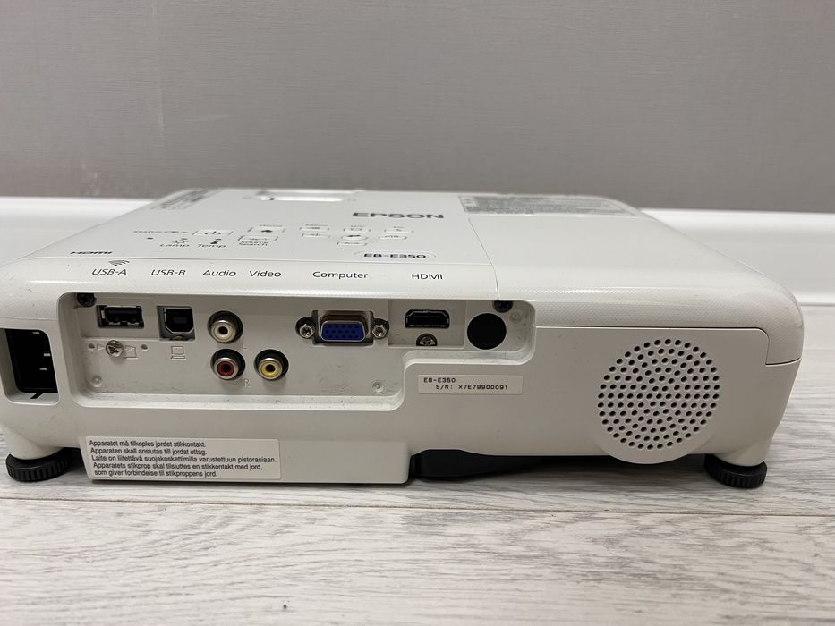 Проектор Epson EB-E350