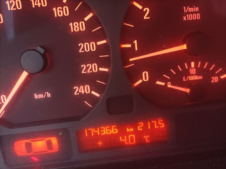 bmw 316 i sichko plateno