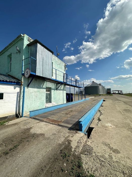 Продам зерновой элеватор