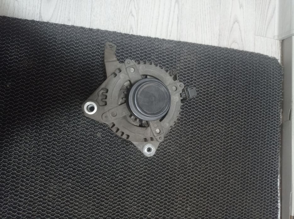 Камри 40-45 генератор