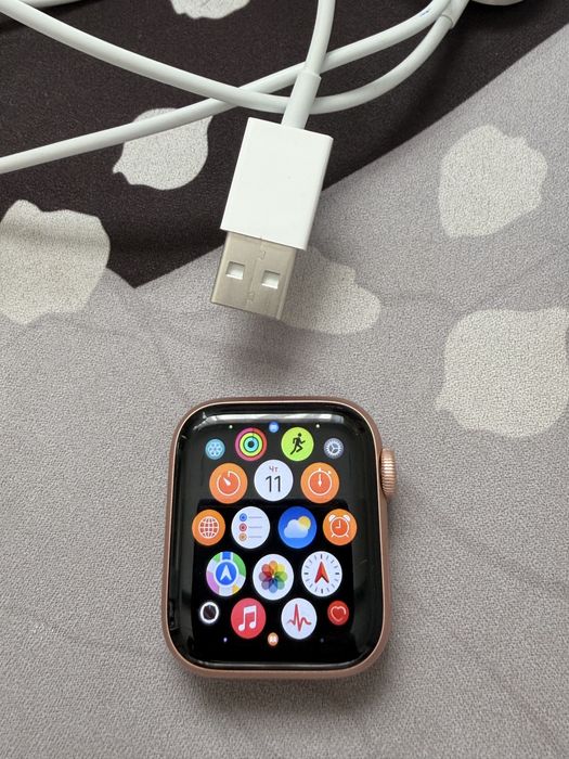 Apple watch series 5