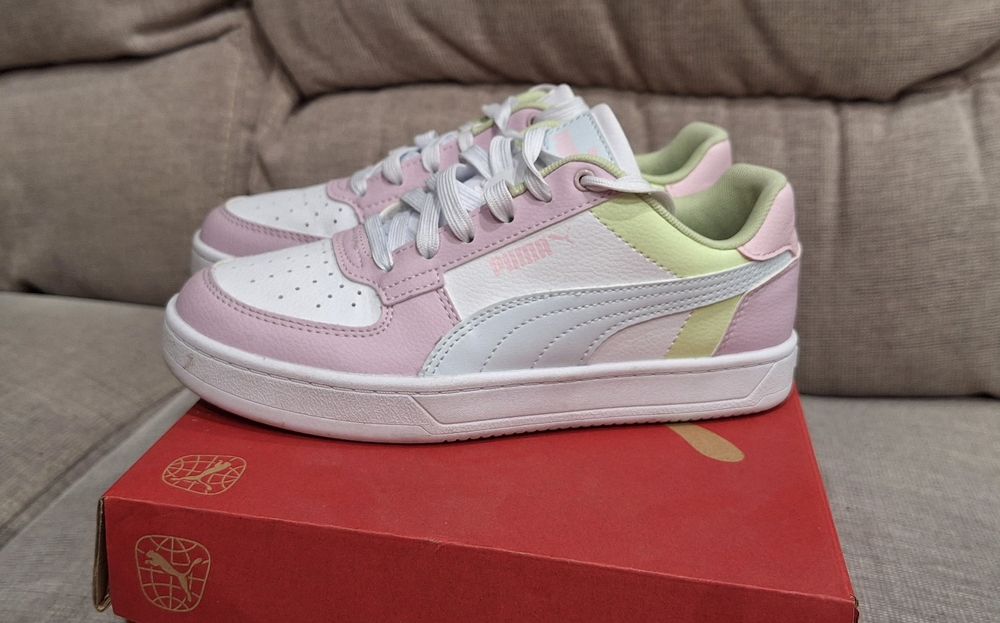 Sneakersi Puma 37 purtați o singura data