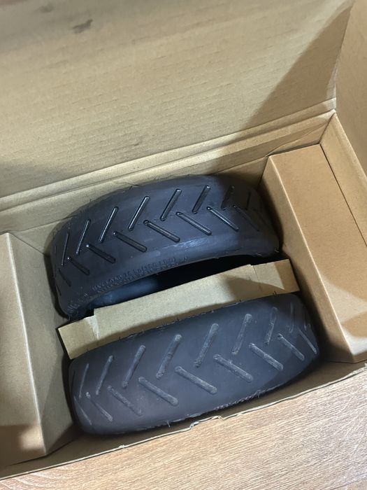 Продам самокат ксеоми ми 365