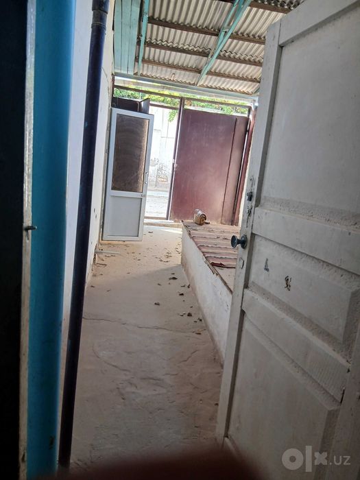 Srochna uy sotiladi narxi kelishiladi