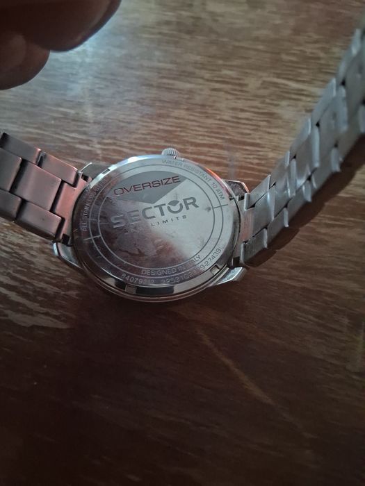 Ceas barbati Sector
