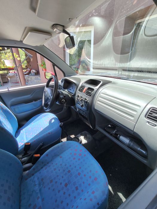 Autoturism Opel Agila