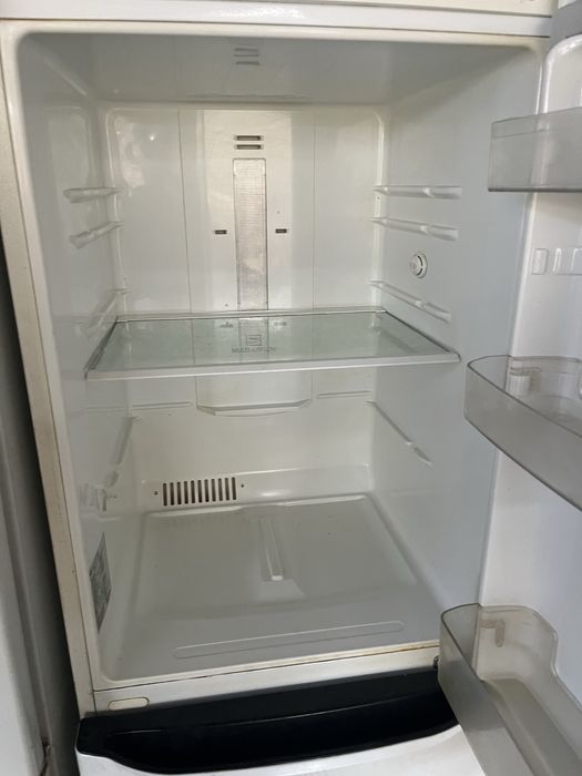 Продается холодильник