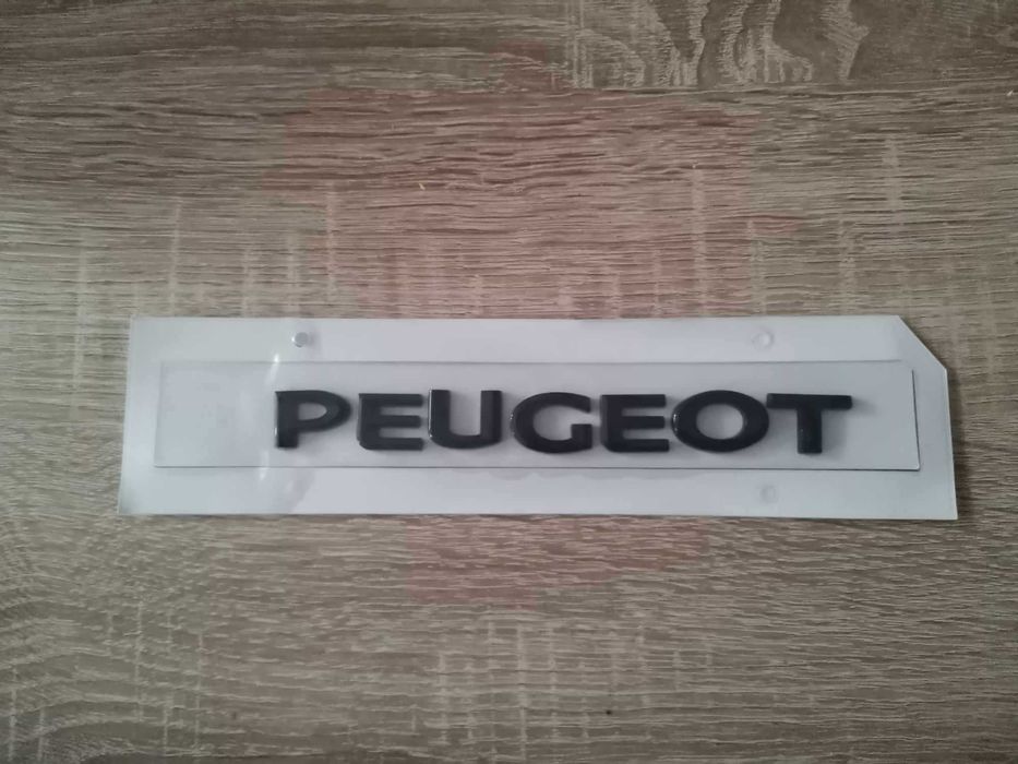 черен надпис Пежо Peugeot нов стил