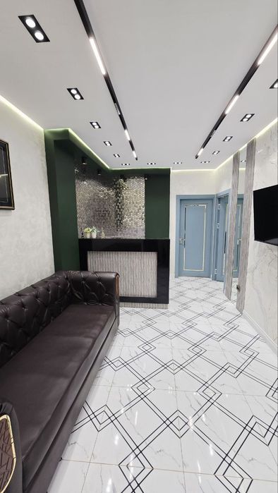 Ул. Шота Руставели Ор-р: Azia Hotel  70кв.м  евро ремонт с арендатором