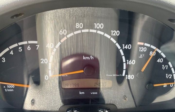 Мерцедес Бенц Спринтер2.2 cdi
 Нов