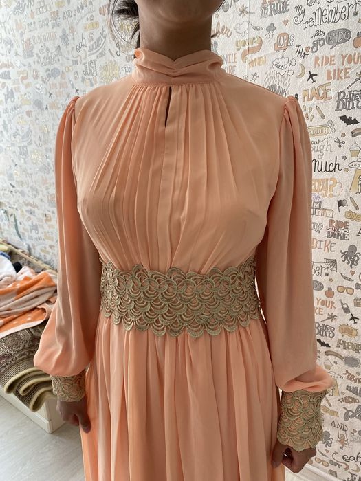 Вечернее платье