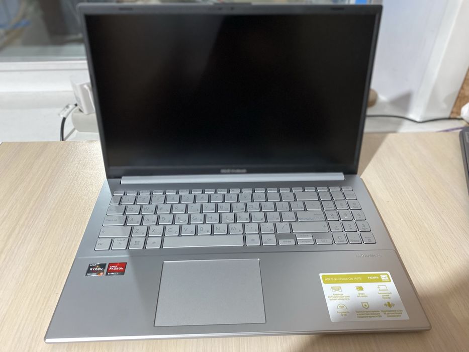 Asus Vivobook amd