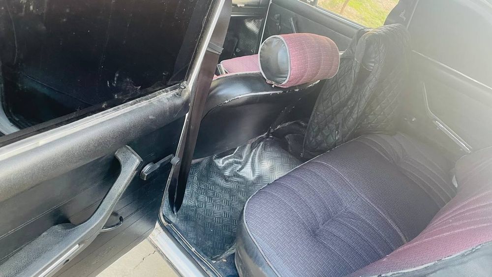 Vaz 2106 sotiladi manzil qarshi