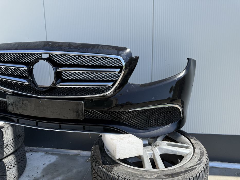 Предна броня с решетка  Mercedes E-class W213,2017-2020