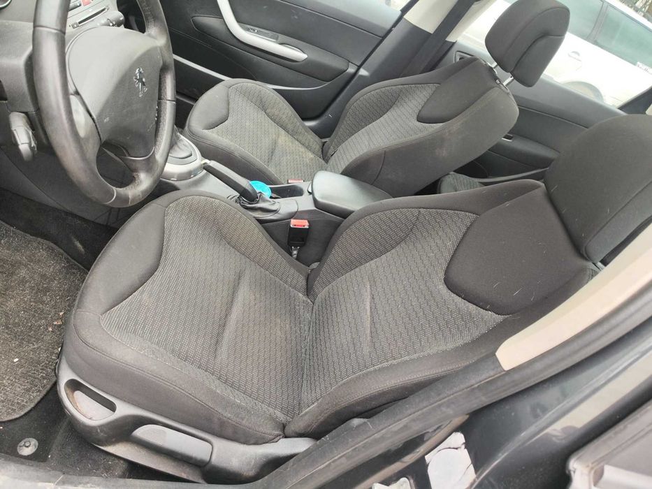 Peugeot 308 SW 1.6hdi на части пежо 308