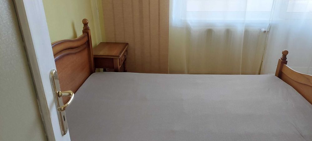 Ofer spre inchiriere apartament 3 camere Calea Aradului