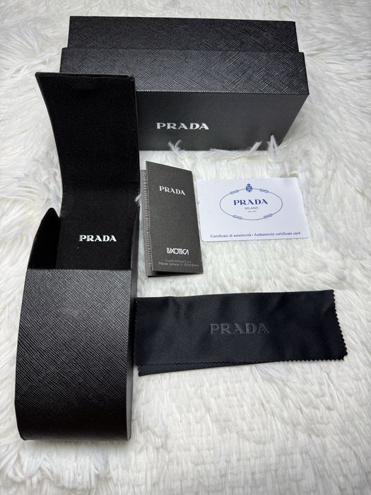 Prada слънчеви очила