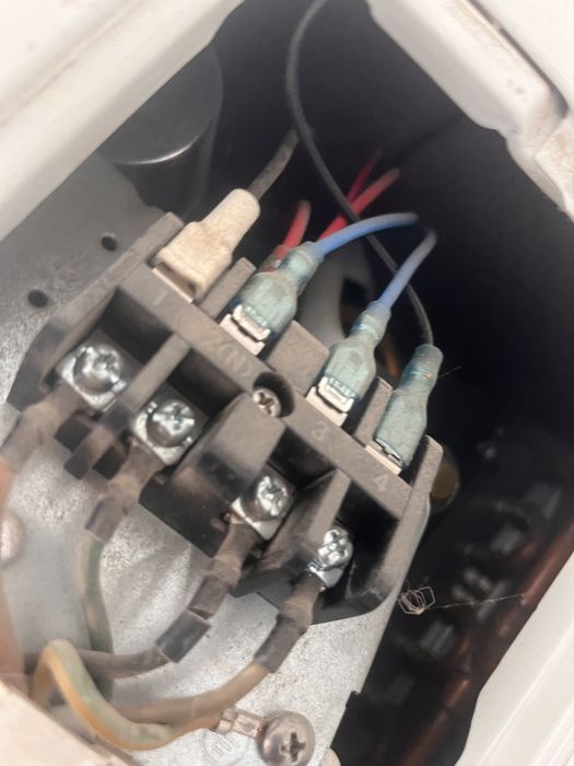 Ремонт заправка кондиционероВ