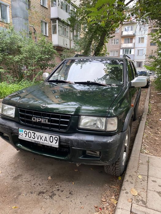 опель фронтера 1999 года